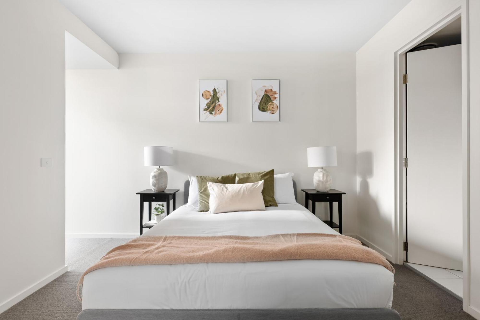Founders Lane Apartments By Urban Rest Канберра Экстерьер фото