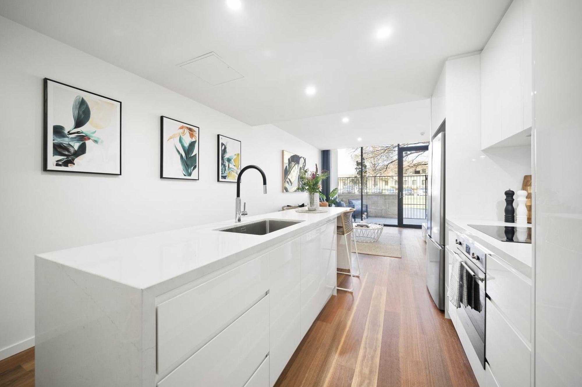 Founders Lane Apartments By Urban Rest Канберра Экстерьер фото